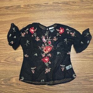 Anthropology, Maeve embroidered black tule floral short sleeve top, XS